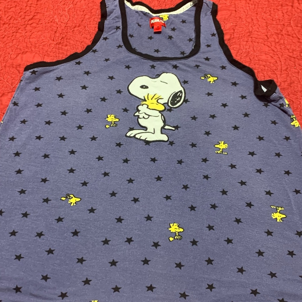 Peanuts Snoopy PreOwned Tank Top Size Medium
